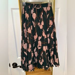 A New Day Pleated Floral Midi Skirt